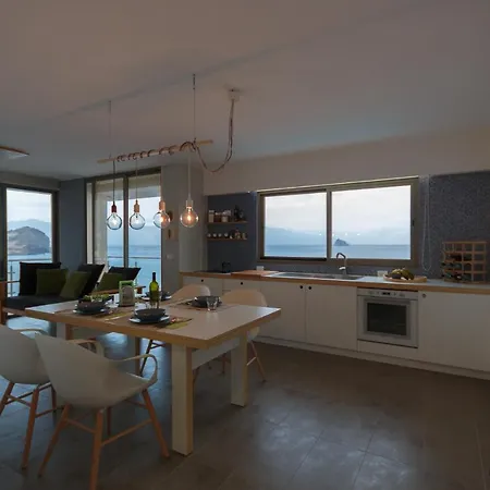 Seafront Holiday House On The Mindelo Bay Exterior photo